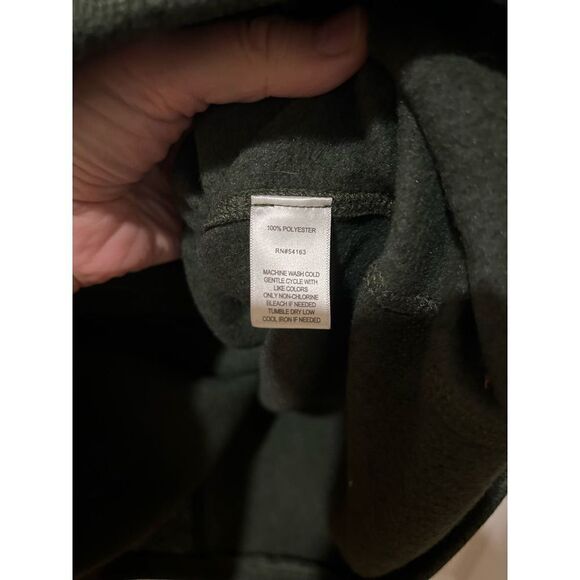 G.H. Bass & Co dark Green Light weight sweater vest size Large with pockets - Picture 4 of 7